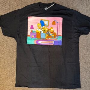 Black Graphic Home Art Print Tee with Colorful Simpson Family Scene